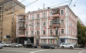 Cozy Apartment In Centre Of Kiev