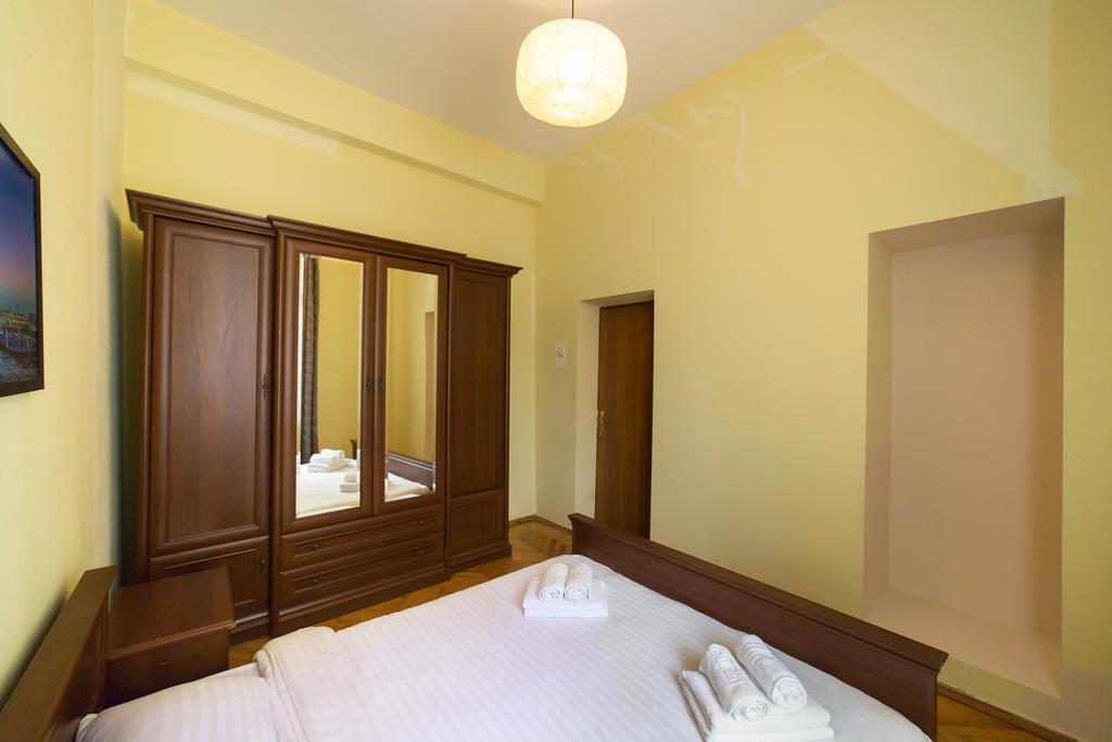 Cozy Apartment In Centre Of Kiev Экстерьер фото